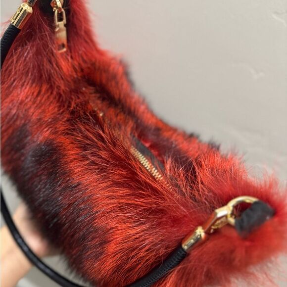 Burnt Orange Real Raccoo Fur Slouchy Bag/Hobo Bag/ Crossbody/Multi Use Style - Picture 15 of 16